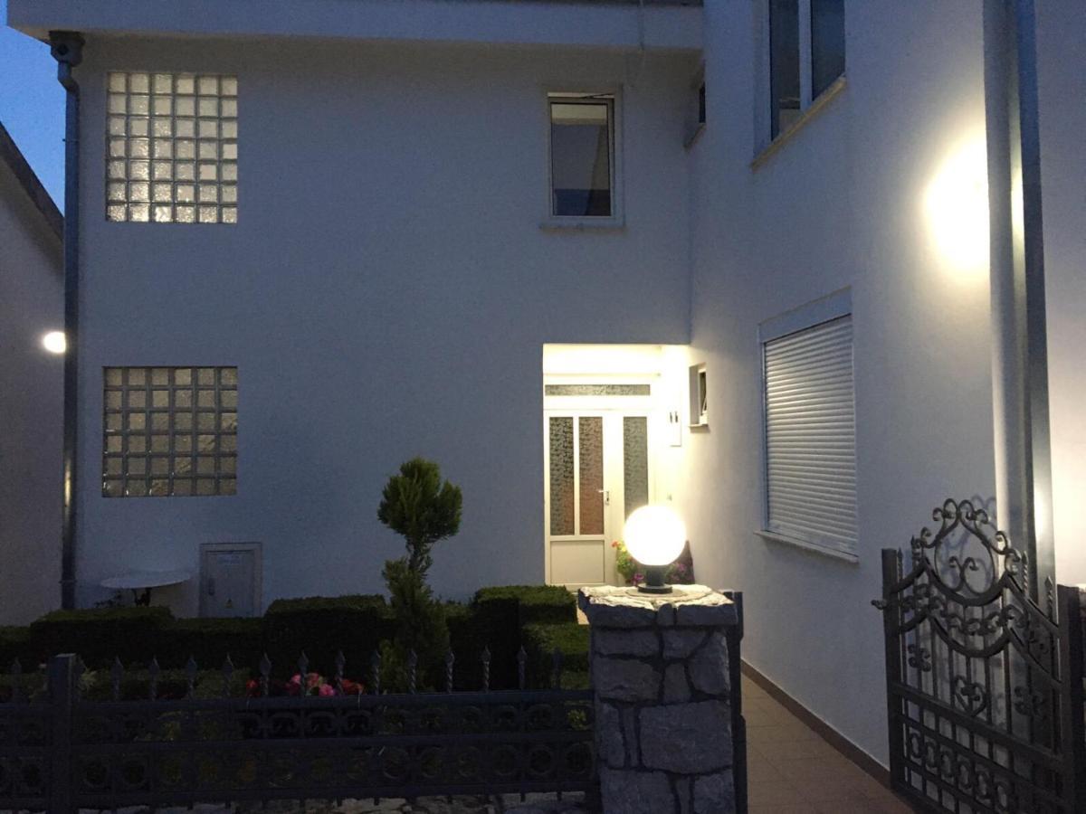 Kasneci Apartments Ulcinj Buitenkant foto