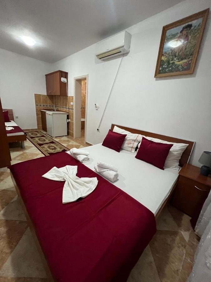 Kasneci Apartments Ulcinj Buitenkant foto